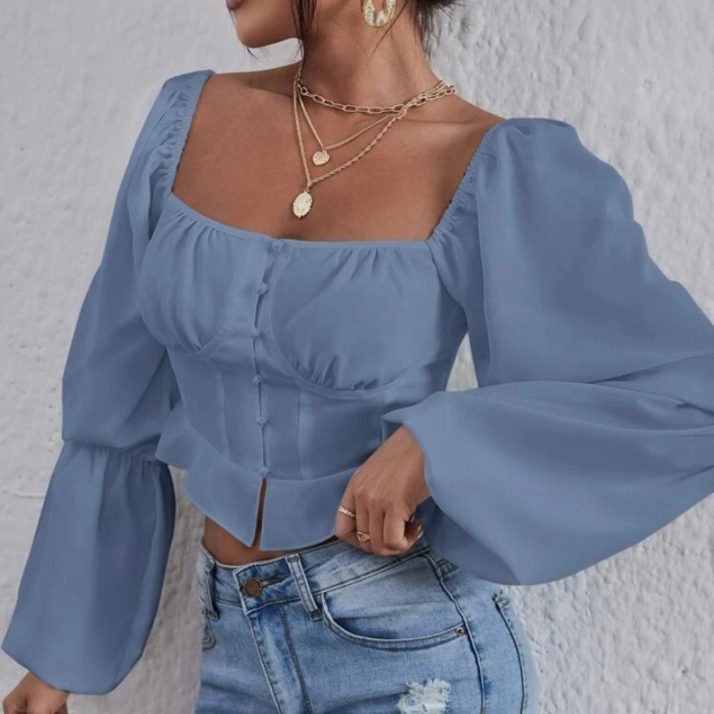 Square Neck Lantern Sleeve Crop Top